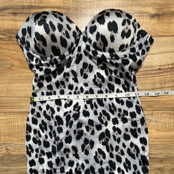 VICTORIAS SECRET Power Figure Cupped Shaping Slip NWT sz 34C Leopard print - Picture 3 of 6